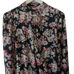 Stunning Floral Print Blouse